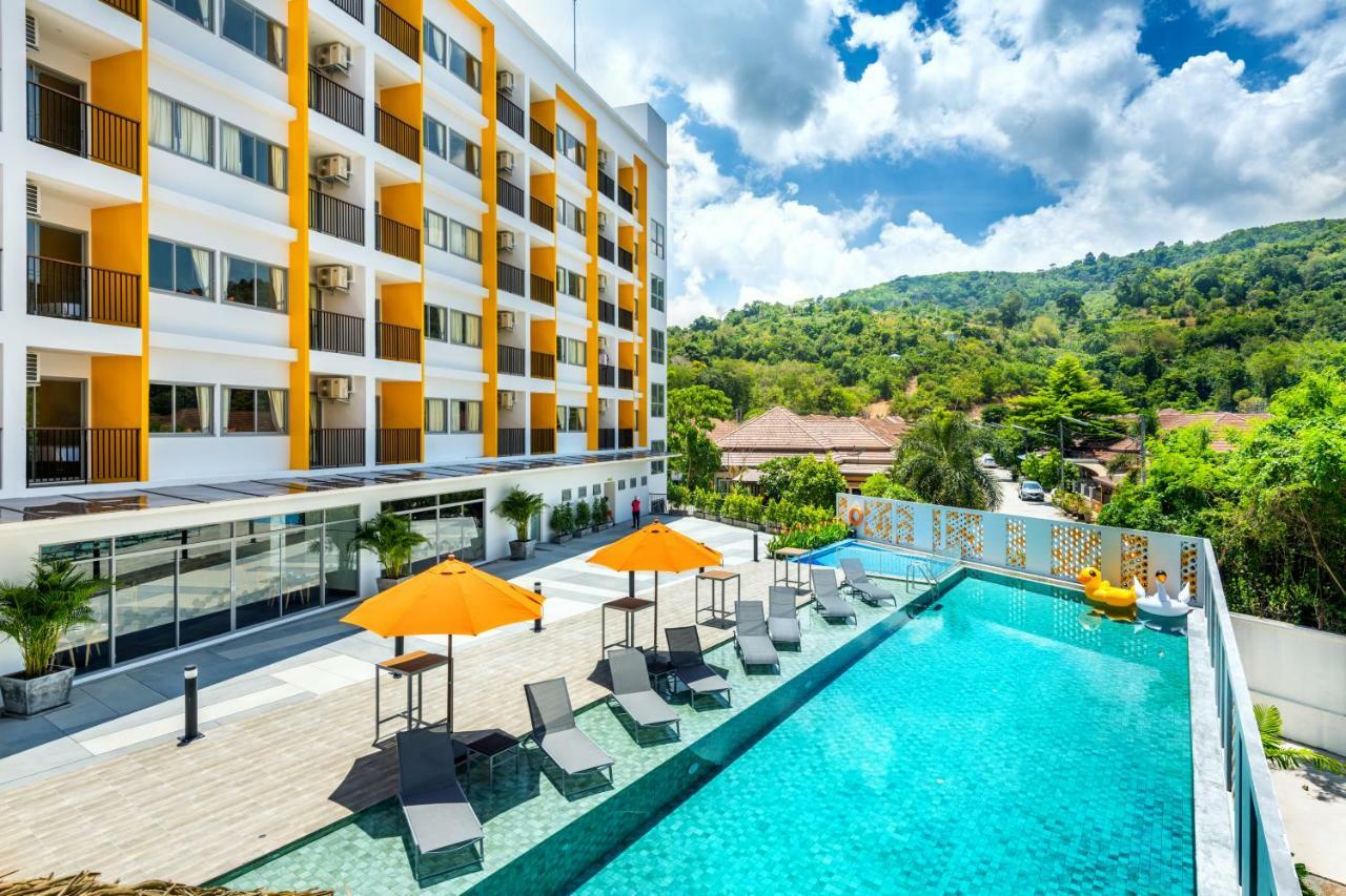 Beehive Boutique Hotel Phuket Bagian luar foto