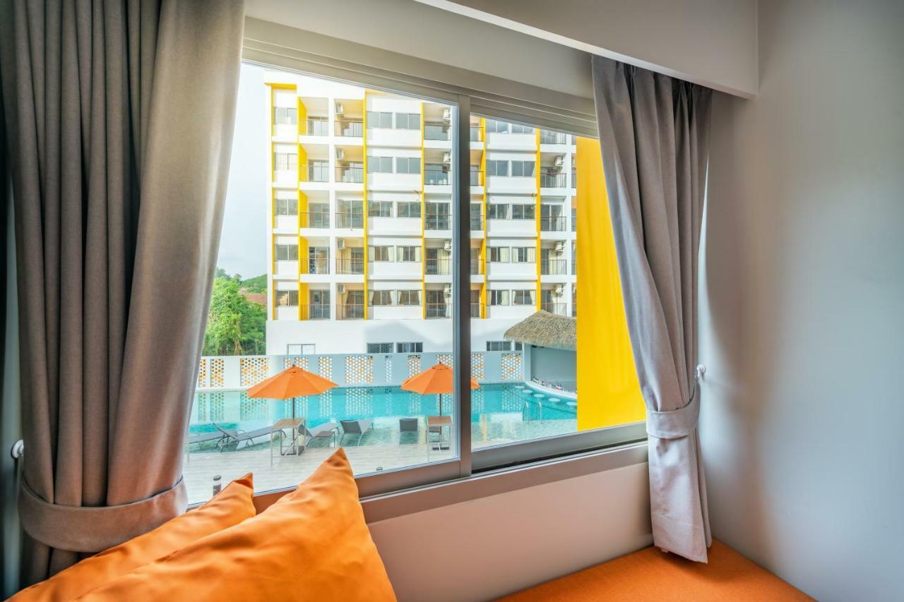 Beehive Boutique Hotel Phuket Bagian luar foto